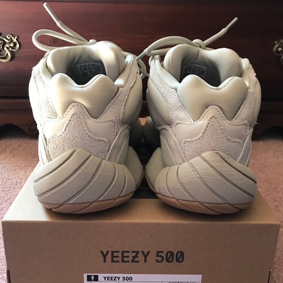 🚨 SOLD 🚨 YEEZY 500 STONE 🚨 SOLD 🚨 - Picture 3 of 11